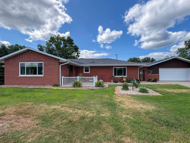 House for sale in Hazel Green, Wisconsin