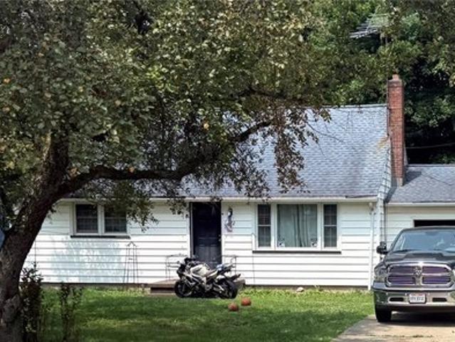 House for sale in Youngstown, Ohio