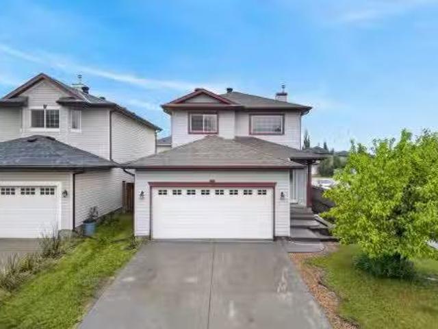House for sale in Wedgewood, Alberta