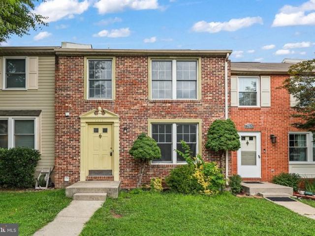Townhouse for sale in Virginia
