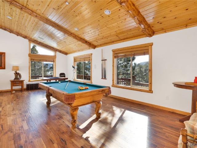 House for sale in Fawnskin, California
