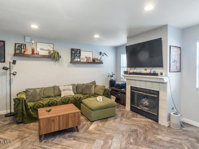 Townhouse for sale in Simi Valley, California