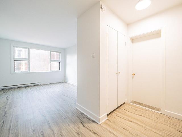 Apartment for rent in St. Leonard's, Quebec
