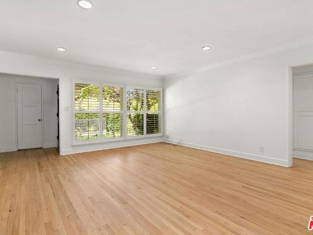 Property for rent in Studio City Neighborhood Council District, Canoga Park