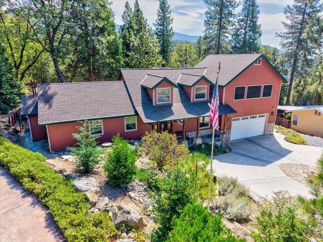 House for sale in Bass Lake, California