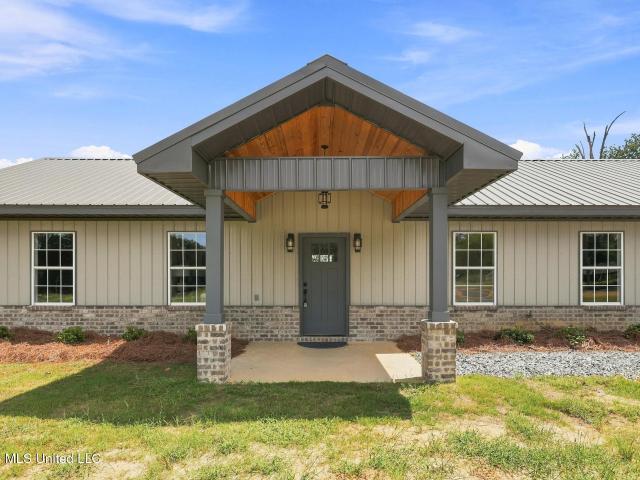 House for sale in Morton, Mississippi