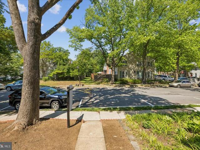Townhouse for sale in Virginia
