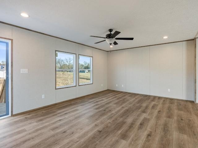 House for sale in Loretto Industrial Park, Loretto