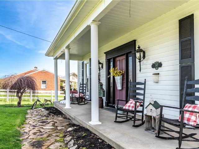 House for sale in Lyndora, Pennsylvania