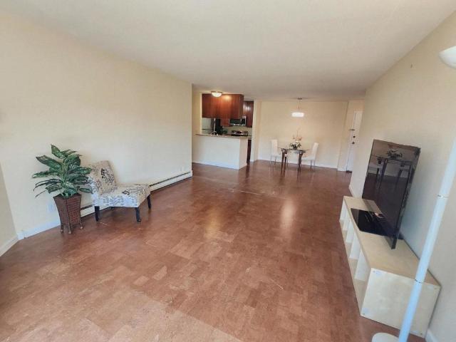 Condo for sale in San Mateo, California