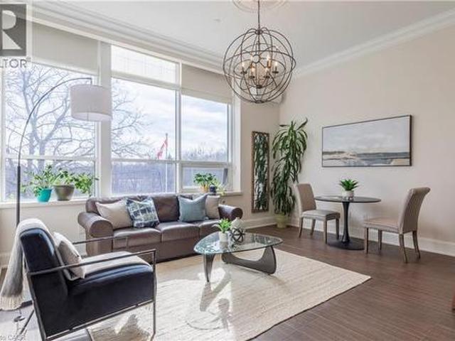 Condo for sale in Colborne, Hamilton