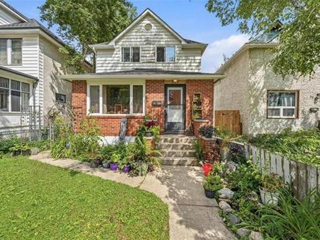 House for sale in East St. Paul, Manitoba