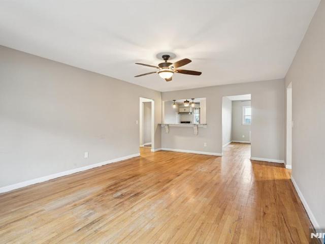 House for sale in Ridgefield, New Jersey