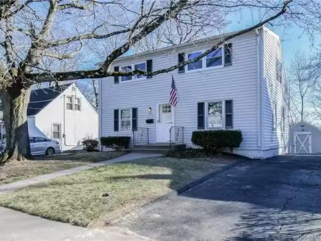 House for rent in Bridgeport