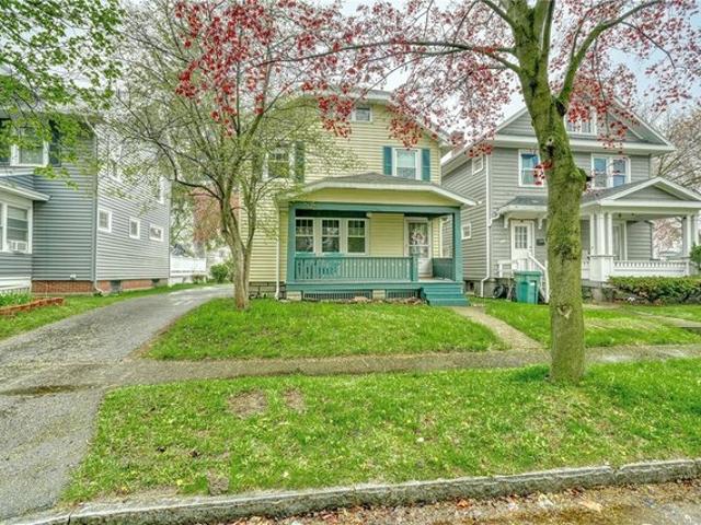 House for sale in Oak Hill, New York