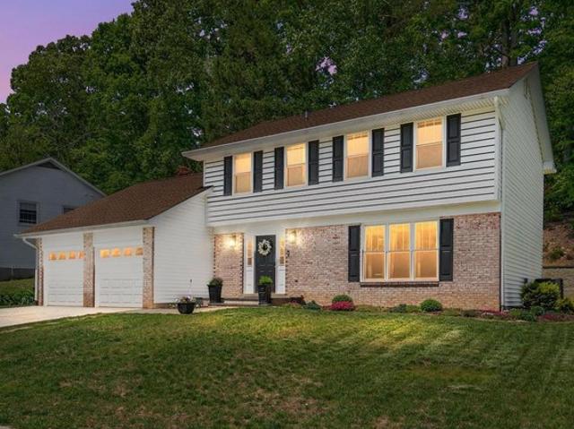 House for sale in Riva, Maryland