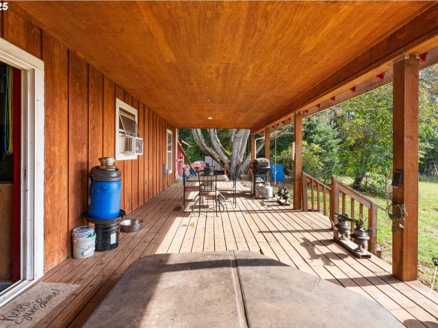 House for sale in La Center, Washington