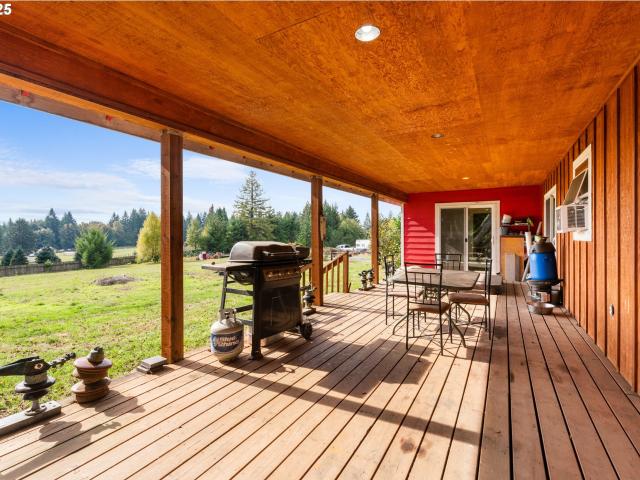 House for sale in La Center, Washington