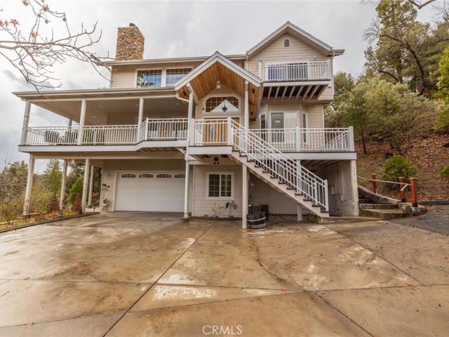 House for sale in Bass Lake, California