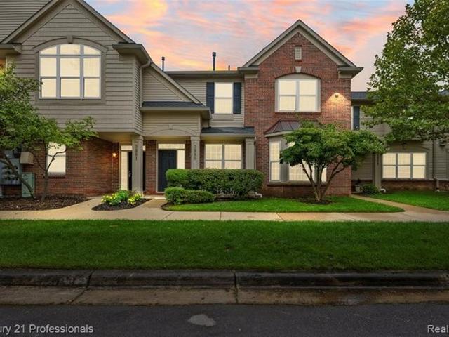 Townhouse for sale in Canton, Mississippi