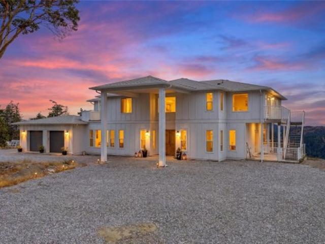 House for sale in Malahat, British Columbia