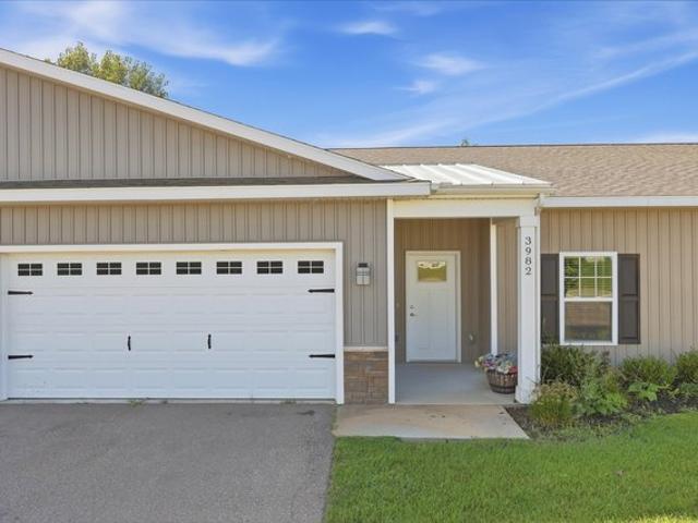 Condo for sale in Wyoming, Kent County
