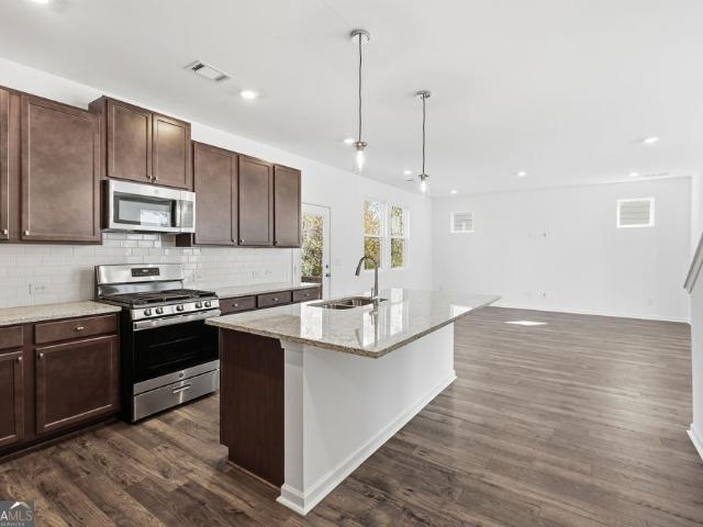 House for sale in Oakwood, Georgia