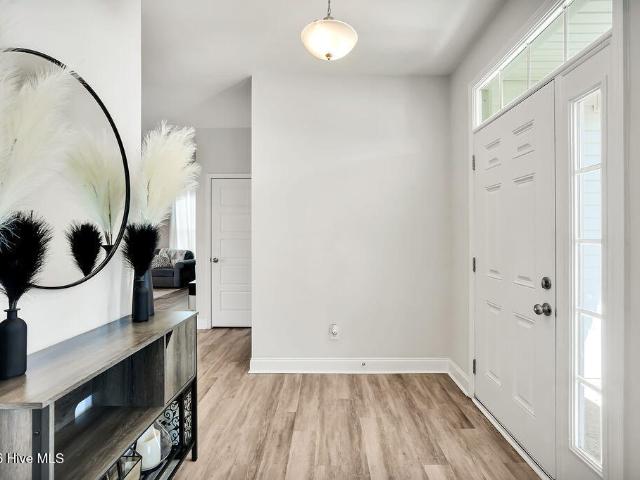House for sale in Northern Lights, Northwest