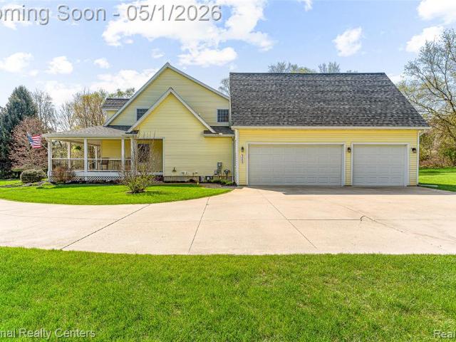 House for sale in Hamburg, Michigan