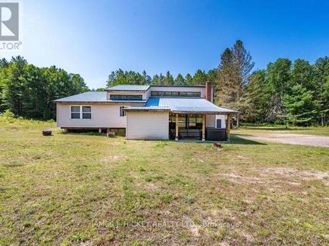 House for sale in Renfrew, Ontario