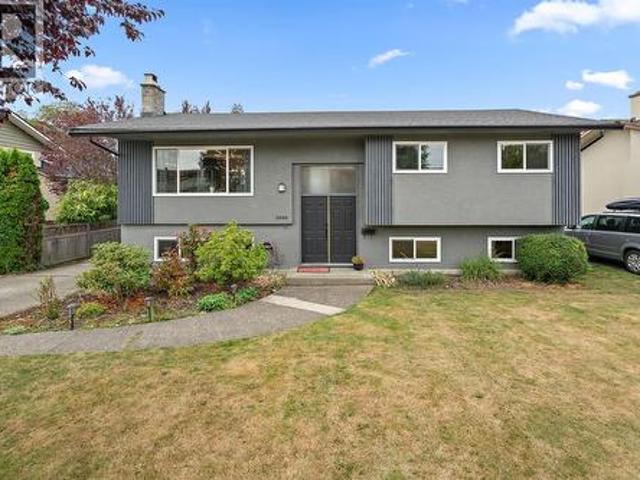 House for sale in Gordon Head, Saanich