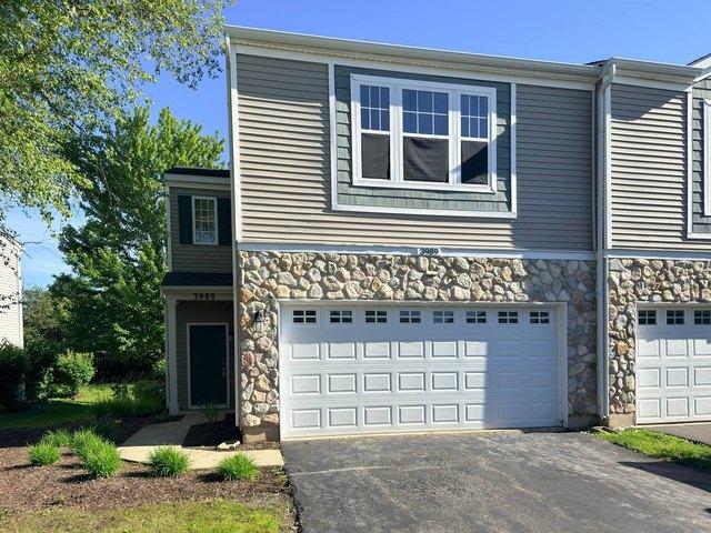 Townhouse for sale in Aurora, Illinois