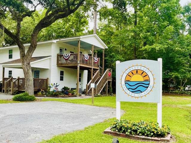 House for sale in Pawleys Island, South Carolina