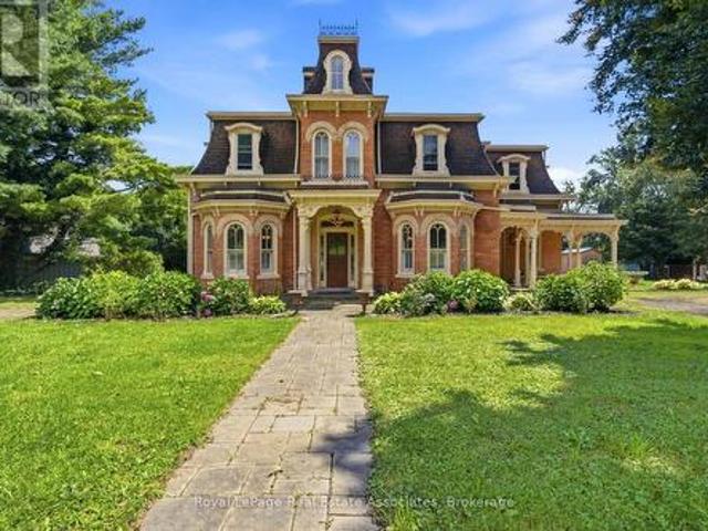Farm for sale in Niagara, Ontario