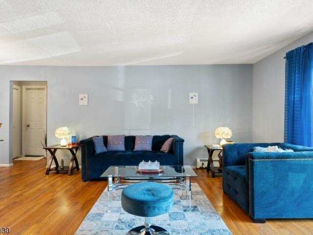Condo for sale in Bloomfield, New Jersey