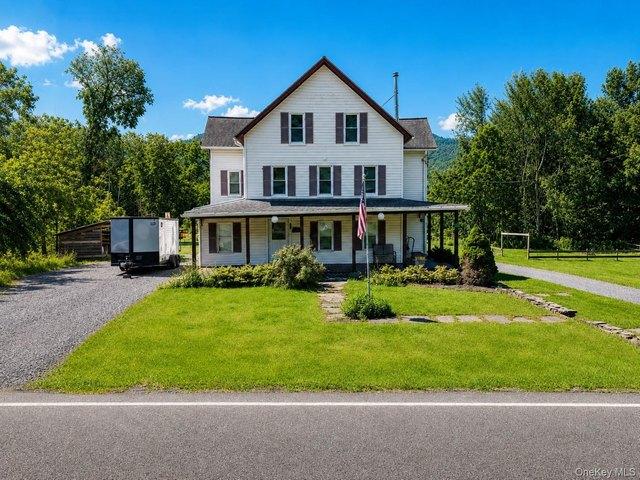 House for sale in East Jewett, New York