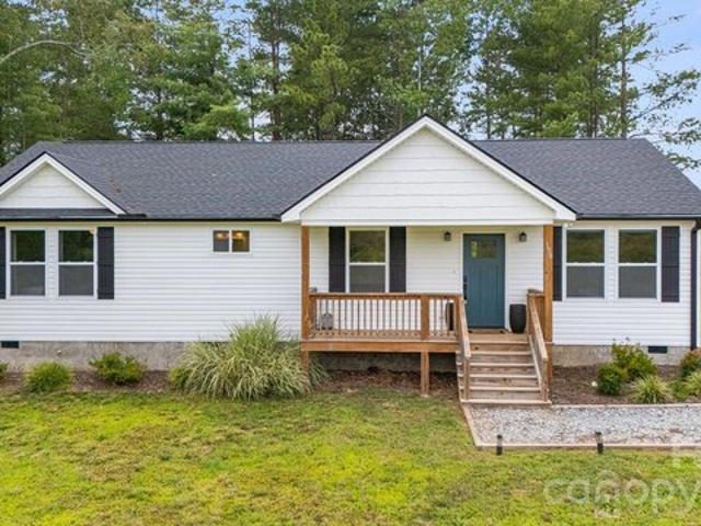 House for sale in Hendersonville, North Carolina