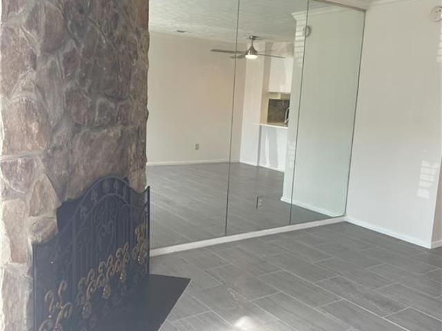 Townhouse for sale in Stone Mountain