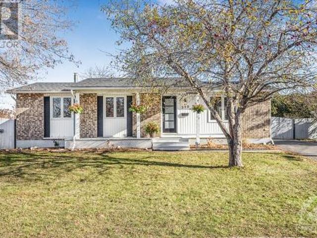 House for sale in Orleans