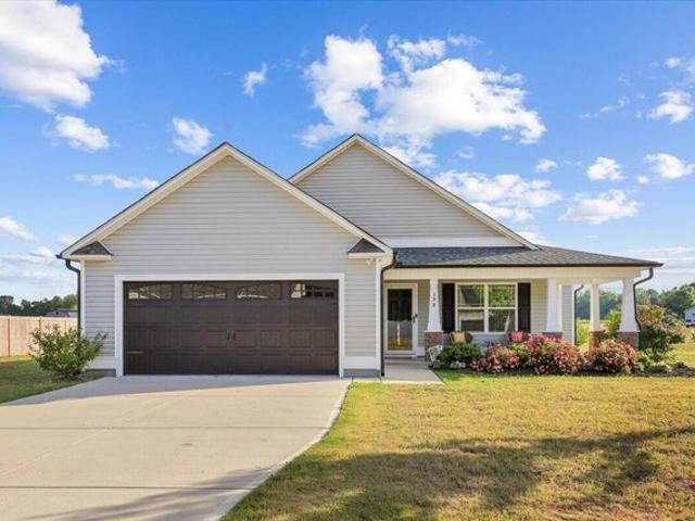 House for sale in Four Oaks, North Carolina