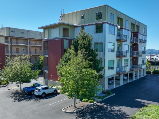 Condo for sale in Oregonia