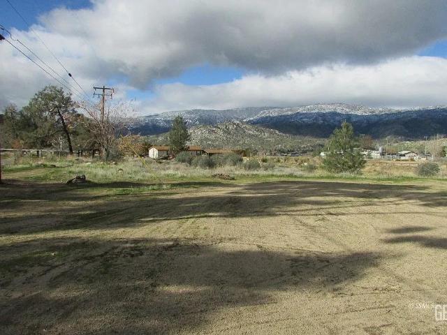 House for sale in Lake Isabella