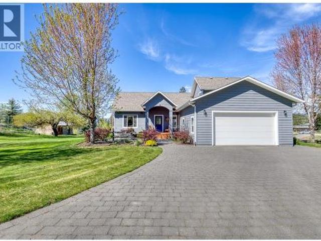House for sale in Winfield, British Columbia