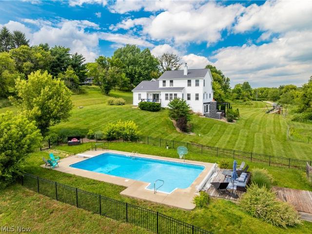 House for sale in Hartville, Ohio