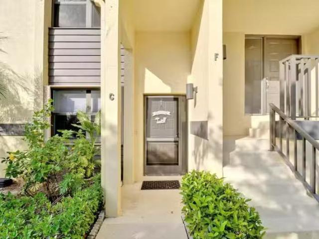 Condo for sale in Port Saint Lucie