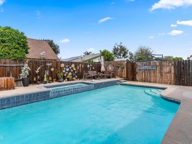 House for sale in Simi Valley, California