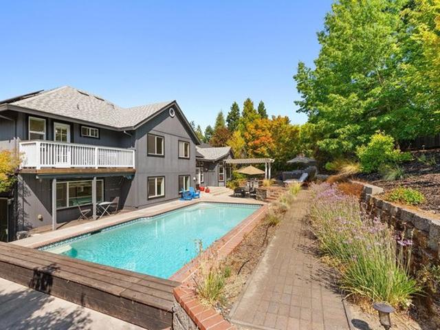 House for sale in Sebastopol, California