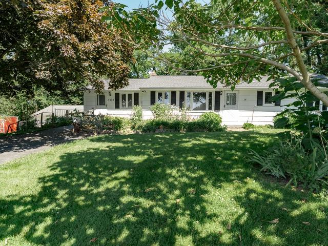 House for sale in Macedon, New York