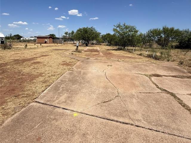 Land for sale in Taylor, Texas