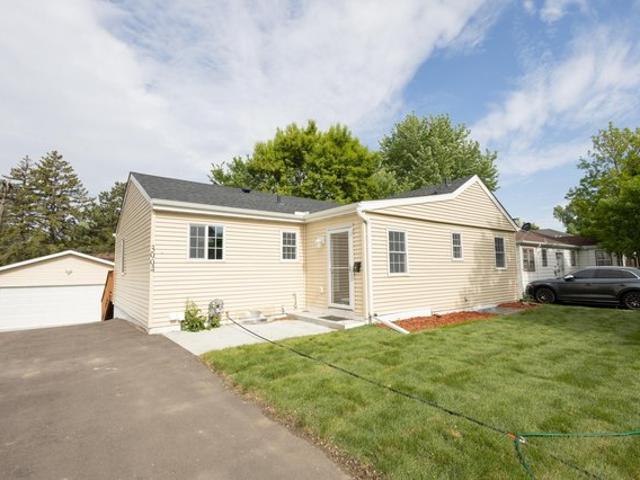 House for sale in Hennepin, Minnesota
